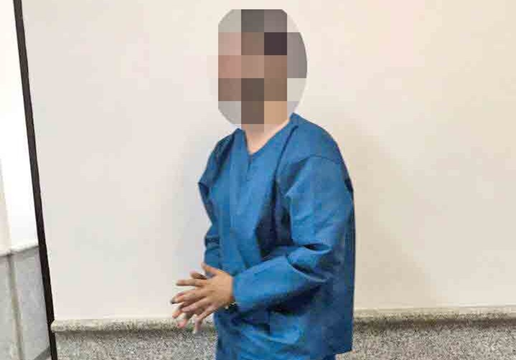 پسر ۱۷ ساله‌ای که متهم است دختر نوجوانی را به قتل رسانده، صبح دیروز در شعبه یکم دادگاه کیفری استان البرز به ریاست قاضی قیومی تحت محاکمه قرار گرفت.