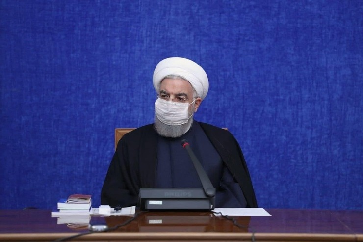 رئیس جمهور گفت: دولت آینده آمریکا باید کار‌های بزرگی را انجام دهد و بتواند در برابر آن همه اقداماتی که چهره آمریکا را تخریب کرد تا حدی شرایط را جبران کند.