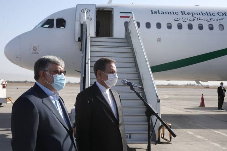 جهانگیری، معاون اول رییس جمهوری وارد مشهد شد
