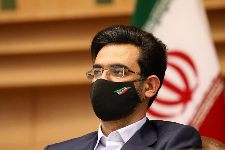 وزیر ارتباطات با حضور در کلاب‌هاوس اعلام کرد صحبتی از فیلترینگ این شبکه‌ی اجتماعی گفت‌وگومحور نشده است و چنین اقدامی در دستورکار قرار ندارد.