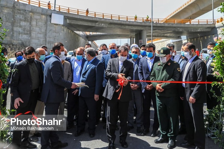 معاون اول رئیس جمهور در افتتاح سه پروژه شهری مشهد گفت: گزارشی که از مشهد دارم این است که هم شهردار و هم استاندار تمرکز خوبی بر روی حاشیه شهر دارند. امیدوارم مشهد در این رابطه الگوسازی کند.