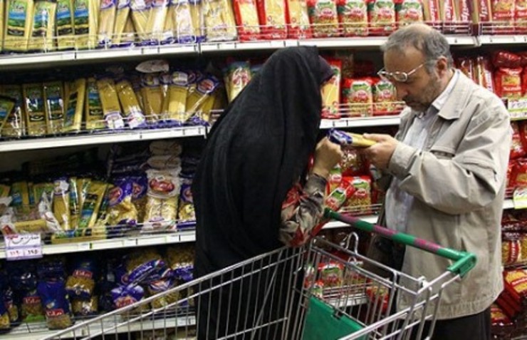   در صد و دومین جلسه کارگروه تنظیم بازار موضوع تامین کالا‌های سهمیه ویژه ماه مبارک رمضان مطرح شد که بر اساس آن، میزان ۳۰ هزار تُن برنج وارداتی هندی و تایلندی به ترتیب با قیمت ۱۸ هزار و ۵۰۰ تومان و ۱۲ هزار و ۵۰۰ تومان در اختیار مصرف کنندگان قرار خواهد گرفت.
