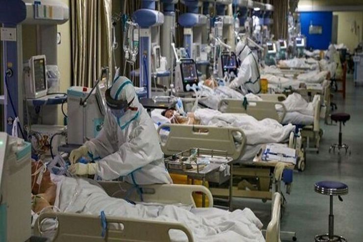 عضو کمیته علمی ستاد مقابله با کرونا با اشاره به وضعیت مراجعات بیماران کرونا به بیمارستان‌ها در خیز چهارم بیماری، گفت: متاسفانه حداقل دو سه هفته سخت و پرمرگ را در پیش خواهیم داشت.