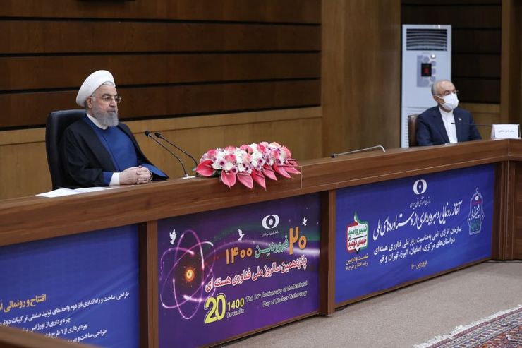 رییس‌جمهوری تاکید کرد: یکی از آثار پر افتخار برجام این بود که صنعت هسته‌ای را در ایران به طور کامل قانونی کرد. این کار بزرگ و عظیمی بود که در این دوره انجام شد.