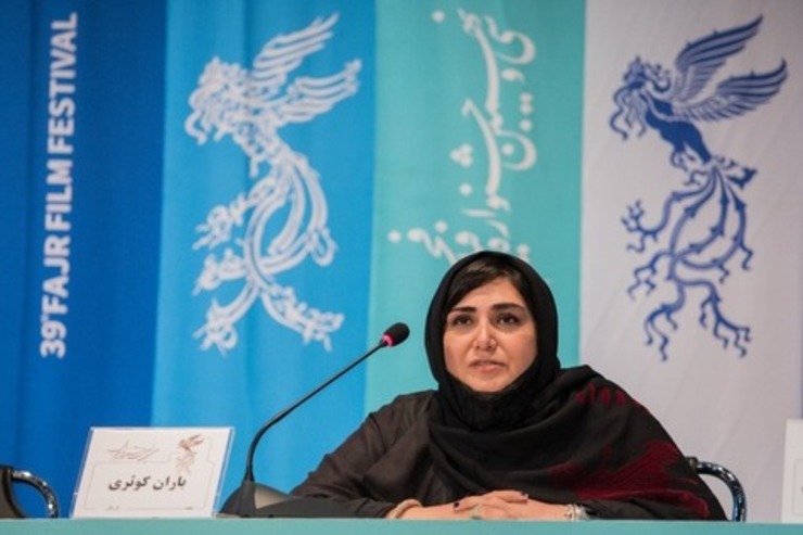 باران کوثری که این روزها مشغول بازی در سریال «ملکه گدایان» است به ویروس کرونا مبتلا شد.