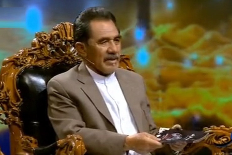 پدر رقیه کریمی که شب گذشته میزبان برنامه «مثل ماه» در شبکه سوم بود، معنی جان پدر کجاستی؟ را شرح داد.