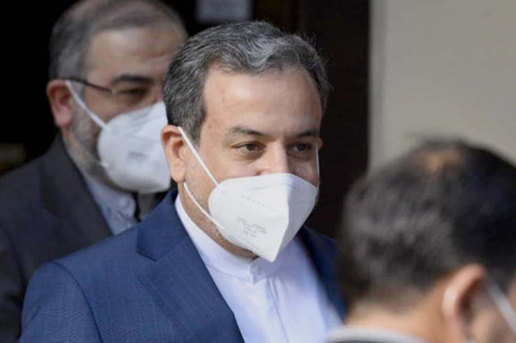 رئیس تیم مذاکره کننده ایران در گفتگوهای وین، اظهار کرد: امروز بعد از ظهر جلسه کمیسیون مشترک برجام به منظور بررسی گزارش کارگروه ها و مروری بر آخرین وضعیت برگزار می شود.