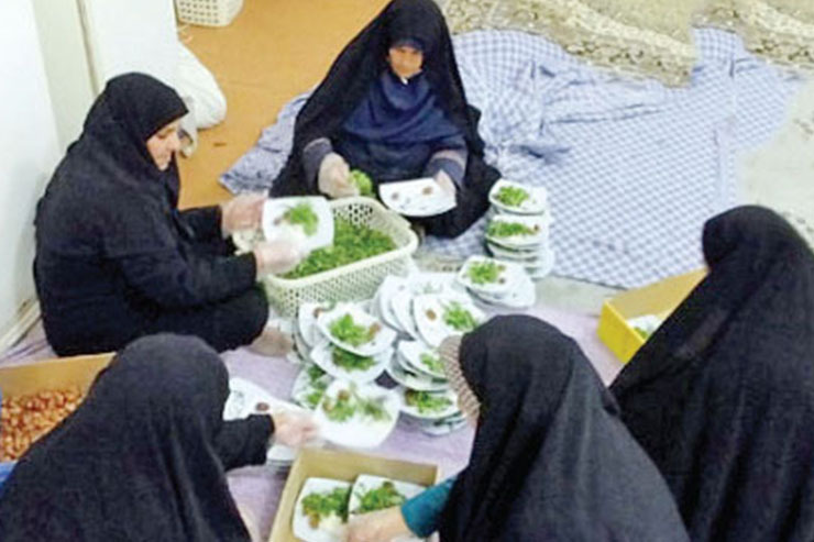 آن زمان به اقتضای سن، ذهنم درگیر زوایای مختلف ماجرا‌ها نبود، اما هرچه ماه‌های رمضان بیشتری می‌گذشت، بیشتر به ازخودگذشتگی مادرم مانند خیلی از مادران این سرزمین پی می‌بردم.