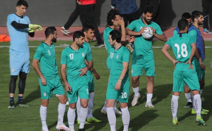 فدراسیون فوتبال درآستانه بازی تدارکاتی مقابل تیم ملی فوتبال سوریه رسما اعلام کرد هیچ بازیکنی از تیم ملی ایران به ویروس کرونا مبتلا نیست.