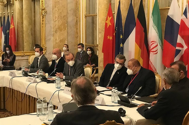 باز کردن راه دیپلماسی البته در عمل، نه در حرف، توسط تیم ایرانی نشان داد کشورمان از هدررفت وقت به شدت دوری می‌کند و خواستار این است که هرچه زودتر به توافقی درست برسد.