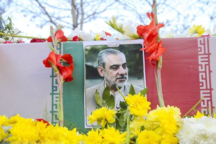 حضرت آیت الله خامنه‌ای رهبر معظم انقلاب اسلامی با صدور پیامی درگذشت شهادت گونه‌ حسن ایرلو سفیر مجاهد و کارآمد جمهوری اسلامی ایران در یمن را تبریک و تسلیت گفتند.