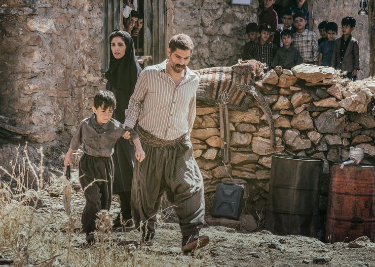 فیلم «درخت گردو» به کارگردانی محمدحسین مهدویان و تهیه‌کنندگی سید مصطفی احمدی، پس از اکران عمومی در سینماها به زودی اکران آنلاین می‌شود.