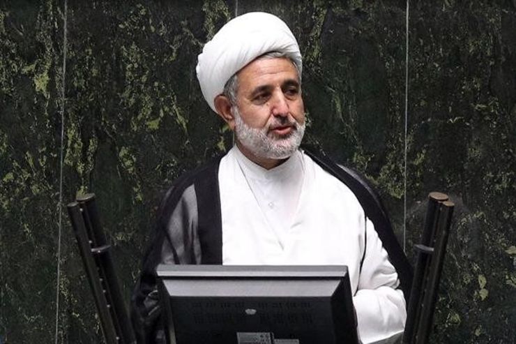 یک عضو کمیسیون امنیت ملی و سیاست خارجی مجلس شورای اسلامی با تذکر به هیات رئیسه مجلس گفت: امروز رسالت ما سنگین است، هر یک دقیقه وقت مجلس بیش از ۱۰۰ میلیون تومان هزینه معمولی دارد، اگر ابنیه و امکانات و سود و سرمایه را حساب کنیم بیش از این است.
