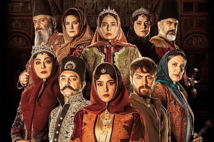 مدت زیادی از پایان حاشیه‌های فیلم «مست عشق» حسن فتحی نگذشته که سریال «جیران»، تولید دیگر این کارگردان، در روزهای آینده در شبکه نمایش خانگی منتشر می‌شود. در ادامه هرآنچه باید درباره سریال «جیران»، شخصیت‌ها، داستان و حواشی‌اش بدانید آمده است.