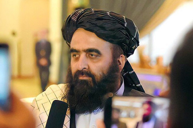 وزارت امور خارجه دولت موقت طالبان اعلام کرد «امیرخان متقی» با «اسماعیل خان» و «احمد مسعود» در تهران دیدار کرده است.