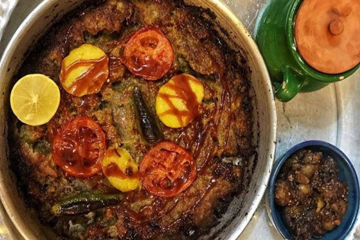 کباب سرداشی از دسته غذا‌های محلی و سنتی ایرانی و نوعی کباب مخصوص استان همدان است. مواد اولیه این کباب به راحتی در دسترس هستند، و این کباب به راحتی و در مدت زمانی کوتاه آماده می‌شود. کباب سرداشی شباهت زیادی به کباب تابه‌ای دارد.