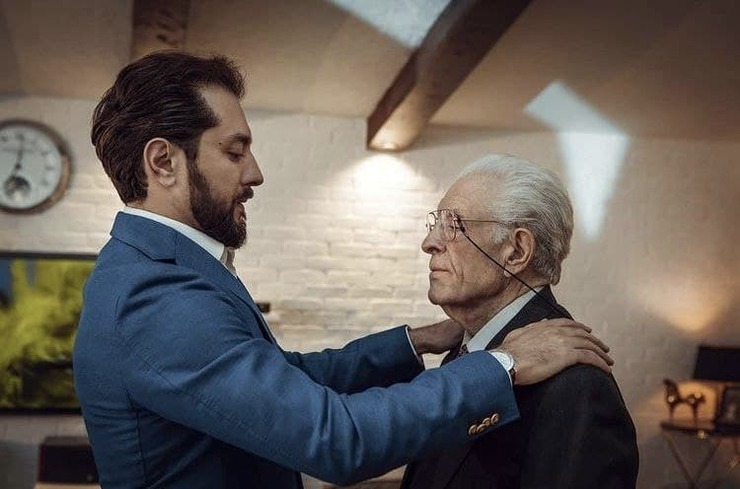 محسن کیایی در اینستاگرام با انتشار استوری از درگذشت پدر بهرام رادان خبر داد.
