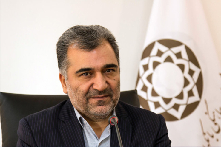 اخیرا اخباری مبنی بر توقف پرداخت تسهیلات در برخی بانک‌ها منتشر شده است که دبیر شورای هماهنگی بانک‌های دولتی ضمن رد این ادعا از رشد منابع و تسهیلات بانک‌ها در سال جاری خبر داد.