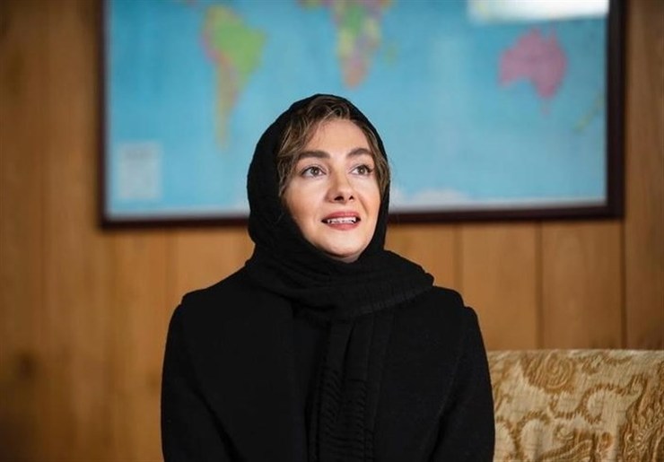 عکسی که به تازگی هانیه توسلی، بازیگر سینما و تلویزیون، از خود همراه با سگی از نژاد هاسکی در کویر لوت در اینستاگرام منتشر کرده است، واکنش‌های بسیاری برانگیخته است.