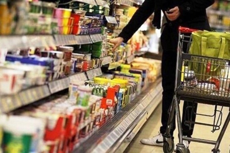 اتاق اصناف ایران در راستای شفاف‌سازی قیمت از طریق درج قیمت تولید بر ۱۴ (۶+۸) قلم کالا، دستورالعمل عرضه این اقلام را به اتحادیه‌ها و اتاق‌های اصناف سراسر کشور اعلام کرد.