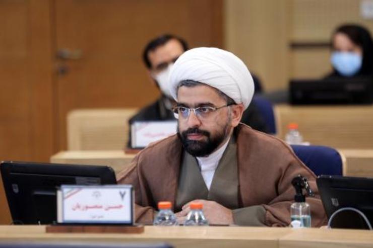 رئیس کمیسیون فرهنگی و اجتماعی شورای اسلامی شهر مشهدمقدس گفت: اخیرا شنیده شده که در سازمان فرهنگی و اجتماعی شهرداری، نیرو‌ها درحال تعدیل شدن هستند که این خبر صحت ندارد.