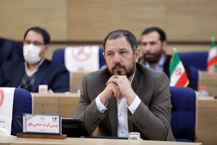 سخنگوی شورای اسلامی شهر مشهد گفت: ماه دی برای ما تاریخ ساز است، در حماسه ۹ دی بیعت مجددی با ولایت، امامت مقام معظم رهبری و نظام انقلاب اسلامی صورت پذیرفت. در شهادت سردار دل‌ها حاج قاسم سلیمانی نیز، مردم ایران بار دیگر عزت و عظمت خود را به رخ جهانیان کشاندند.