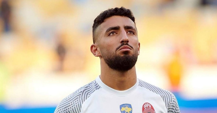 مالک باشگاه هال سیتی انگلیس با انتشار تصویری از خود درکنار صیاد منش به نوعی قرارداد این بازیکن را با باشگاه انگلیسی تایید کرد.