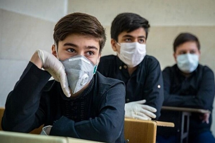 مدیرکل رفاه آموزش و پرورش از پرداخت هزینه بستری و درمان همه دانش‌آموزان کرونایی تا سقف ۱۰ میلیون تومان خبر داد.