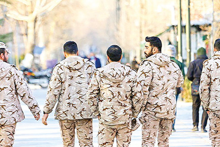 متوسط قیمت فروش خدمت سربازی در دولت سیزدهم، ۴۲۵ میلیون تومان، معادل۱۶۰ برابر حداقل دستمزد یک کارگر است.