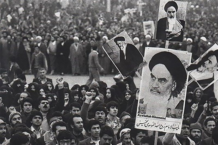 هم زمان با فرارسیدن دهه فجر انقلاب اسلامی، با نگاهی به بنیان‌های اندیشه‌ای امام خمینی (ره) و رهبر معظم انقلاب، می‌توان اهداف انقلاب اسلامی را بهتر تبیین کرد.