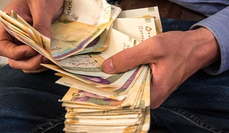 معاون روابط کار وزارت تعاون، ‌ضوابط مربوط به میزان، نحوه، محاسبه و پرداخت عیدی و پاداش سالانه کارگران شاغل در کارگاه‌های مشمول قانون کار را اعلام کرد.