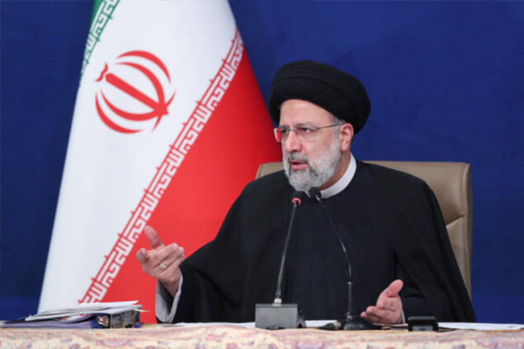 رئیس جمهور: دستگاه‌های اجرایی برای رفع تجاوز به حریم رودخانه یا دریا پیش‌قدم شوند | دولت اسیر حاشیه‌ها نمی‌شود