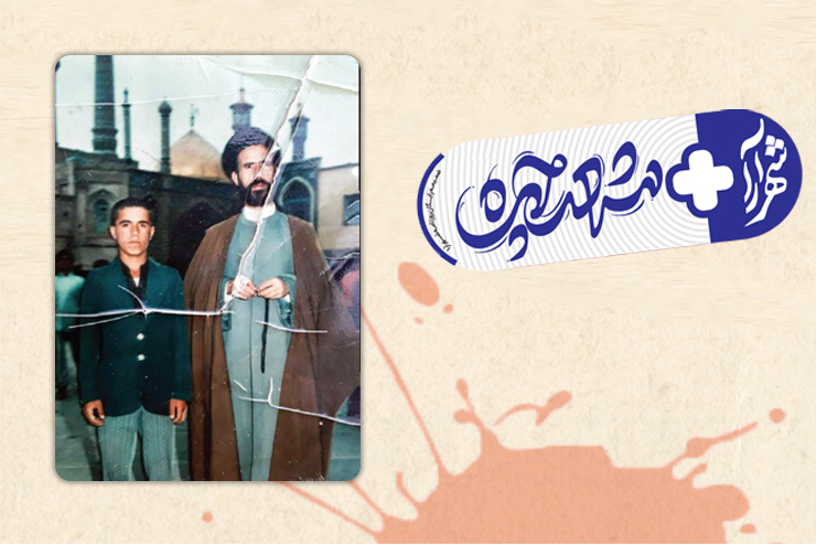 رهبر معظم انقلاب خطاب به پدر شهید روحبخش: «شما پدر همان شهیدی هستید که وقتی مادرش بر بالین پیکرش آمد، گفت شیرم را حلال کردی؟!»
