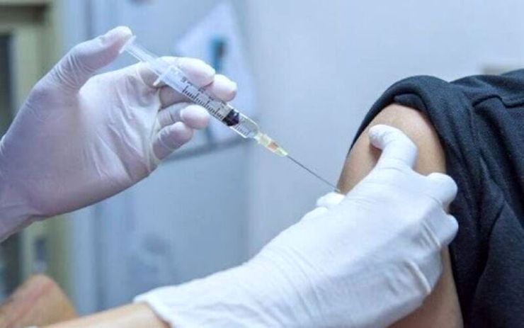 بر اساس اخبار مرکز اطلاع‌رسانی و روابط عمومی وزارت بهداشت، ۲۴۸ هزار و ۳۲۰ دُز واکسن کرونا در شبانه‌روز گذشته در کشور تزریق شده است.