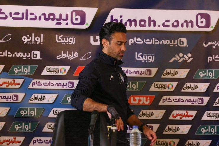 فرهاد مجیدی، سرمربی استقلال در اظهاراتی متفاوت صراحتا اعلام کرده هر بازیکنی که دلش با این تیم نیست می‌تواند جدا شود.