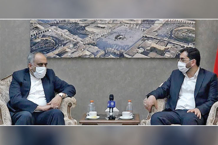 سیدعبدا... ارجائی، شهردار مشهد در دیدار و گفتگو با محمدتقی صابری، سفیر ایران در تاجیکستان گفت: برنامه ما در دوره جدید مدیریت شهری این است که دیپلماسی شهری را در چند جهت تقویت کنیم.
