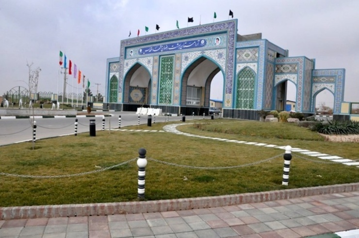 با وجود برقراری خط ۳۰۸ در مسیر آرامستان رضوان مشهد، هنوز ایستگاه‌های این مسیر ایجاد نشده است.