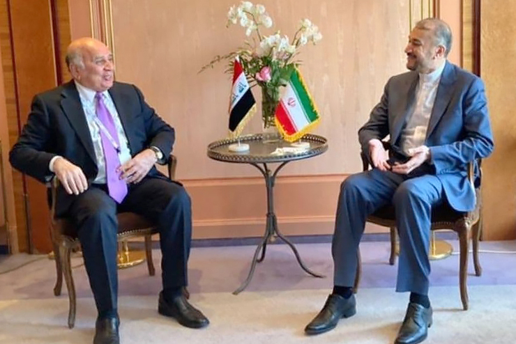 وزیر امور خارجه جمهوری اسلامی ایران در دیدار با «فواد حسین» همتای عراقی خود گفت: تداوم گفتگوها با عربستان به اراده طرف مقابل بستگی دارد.