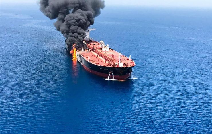 یک منبع آگاه درباره انتشار این خبر گفت: نفتکش آتش گرفته در نزدیکی سواحل چین متعلق به ایران نیست.