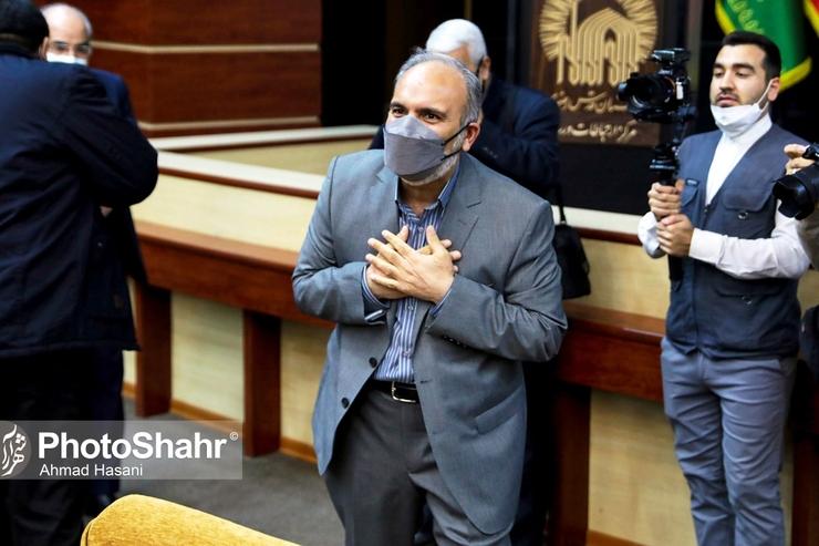 آیین تکریم از ۳۰ سال خدمت شایسته مسعود نوذری، عکاس پیشکسوت آستان قدس رضوی، در مشهد برگزار شد.