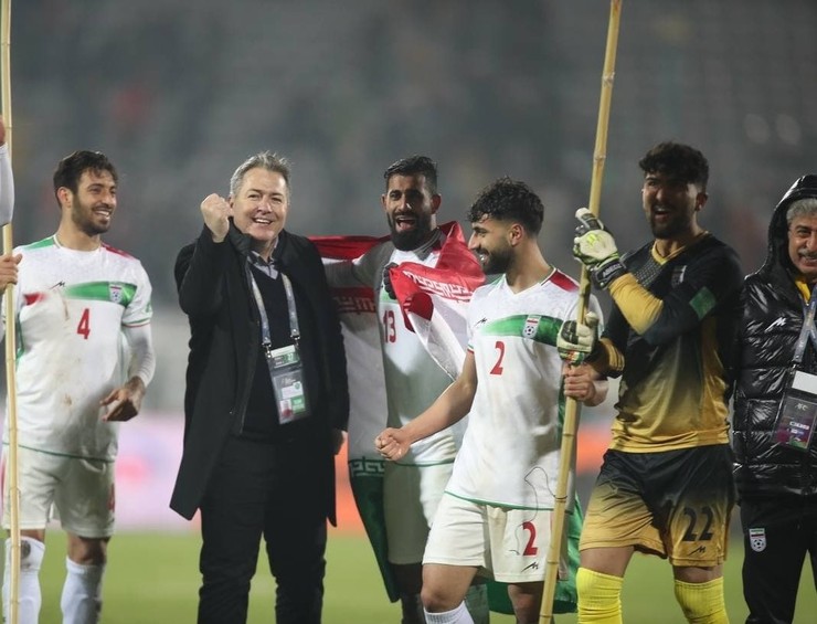دراگان اسکوچیچ، سرمربی تیم ملی فوتبال ایران ماموریتی را به سرانجام رساند که در تاریخ فوتبال ایران بسیاری از مربیان بزرگ از عهده‌اش برنیامده بودند. او حالا خوشحال‌ترین عضو تیم ملی فوتبال ایران است.