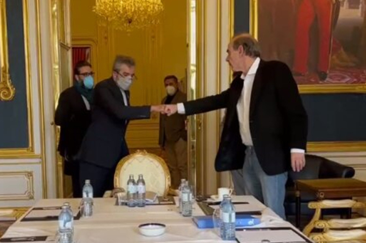 جلسه دوجانبه علی باقری مذاکره‌کننده ارشد کشورمان و انریکه مورا هماهنگ‌کننده گفت‌وگوهای وین برگزار شد.