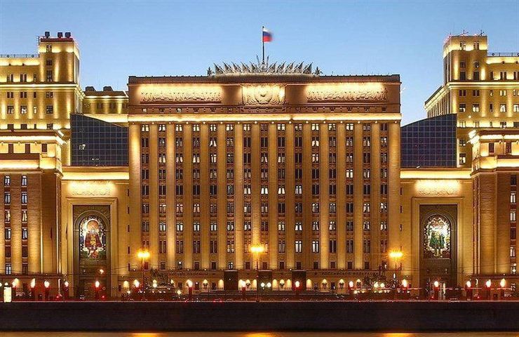 وزارت دفاع روسیه از ساکنان نزدیک به ایستگاه های مخابراتی شهر کی‌یف خواست که منازل خود را تخلیه کنند.