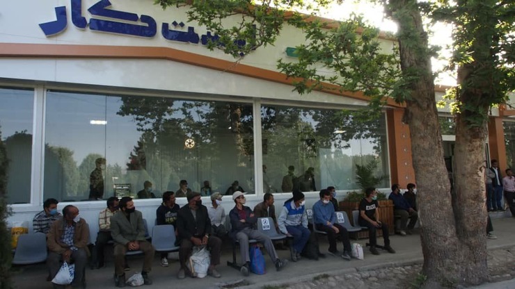 مدیر ساماندهی کارگران سازمان ساماندهی مشاغل شهری و فرآورده‌های کشاورزی شهرداری مشهد گفت: ۲۶۸ هزارنفر روز کارگر سرگذری درسالجاری در پروژه‌های شخصی، خصوصی و شهری این کلانشهر بکار گرفته شدند.