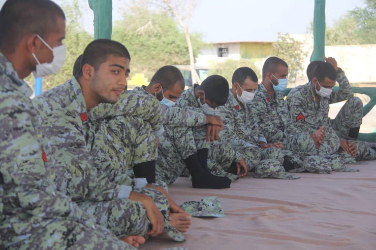 نمایندگان مجلس شورای اسلامی تصویب کردند که مشمولان متاهل بالای ۳۰ سال و دارای دو فرزند کارت معافیت سربازی دریافت کنند.