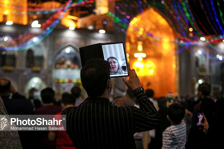 سخنگوی جمعیت خدمتگزاران زائران پیاده امام رضا(ع) گفت:به جهت رعایت حال زائران و مسافران ایرانی و خارجی و ارائه میزبانی، اصناف و بازاریان در ارائه قیمت منصفانه پیش‌قدم شوند.