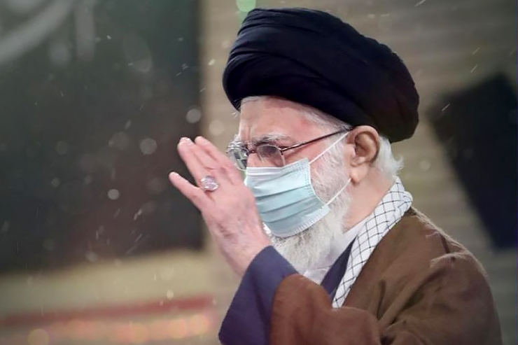 هجمه‌های رسانه‌ای علیه نظام جمهوری اسلامی مدت هاست که وارد مرحله جدیدی شده و دشمنان ایران با به کارگیری همه ابزار‌های در اختیارشان تلاش می‌کنند تا علاوه بر اقدامات گذشته، واقعیت‌های گذشته و حال را هم تحریف کنند و به گونه دیگری نشان دهند. این موضوع سبب شد تا رهبر معظم انقلاب در دیدار‌های اخیرشان بر موضوع «جهاد تبیین» تأکید بیشتری کنند.
