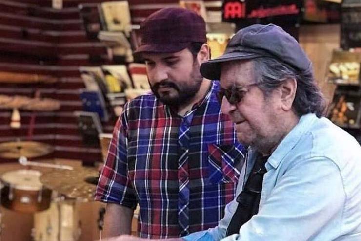 حبیب ایل‌بیگی، معاون ارزشیابی و نظارت سازمان سینمایی، با تایید خبر صدور پروانه نمایش فیلم «لامینور»، اعلام کرد مشکل پیش آمده برای اثرِ تازه داریوش مهرجویی، تقصیرِ رضا درمیشیان، تهیه‌کننده این فیلم است.