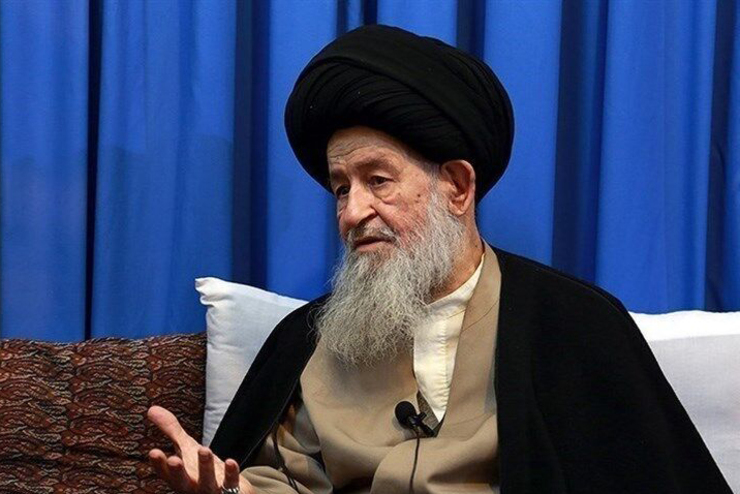 حجت‌الاسلام محمدی‌گلپایگانی از طرف رهبر معظم انقلاب در بیمارستان محل بستری آیت الله علوی گرگانی حضور یافت و ضمن عیادت، در جریان آخرین وضعیت درمانی ایشان قرار گرفت.