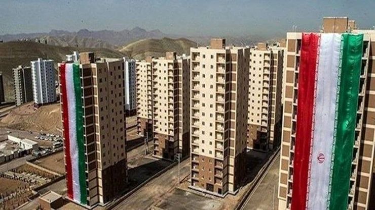 معاون مسکن و ساختمان وزارت راه و شهرسازی گفت: از دی ماه که ثبت نام تسهیلات خود مالکی آغاز شد تاکنون ۸۸ هزار متقاضی ثبت نام کرده‌اند.